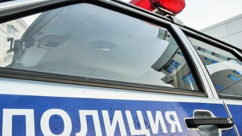 Полицейские и дружинники обеспечивают правопорядок на Колыме Полицейские и дружинники обеспечивают правопорядок на Колыме